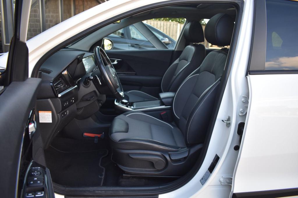 Kia E-niro dynamicplusline 64 kwh | soh 97,5% | nap | stoelverwarming | cam