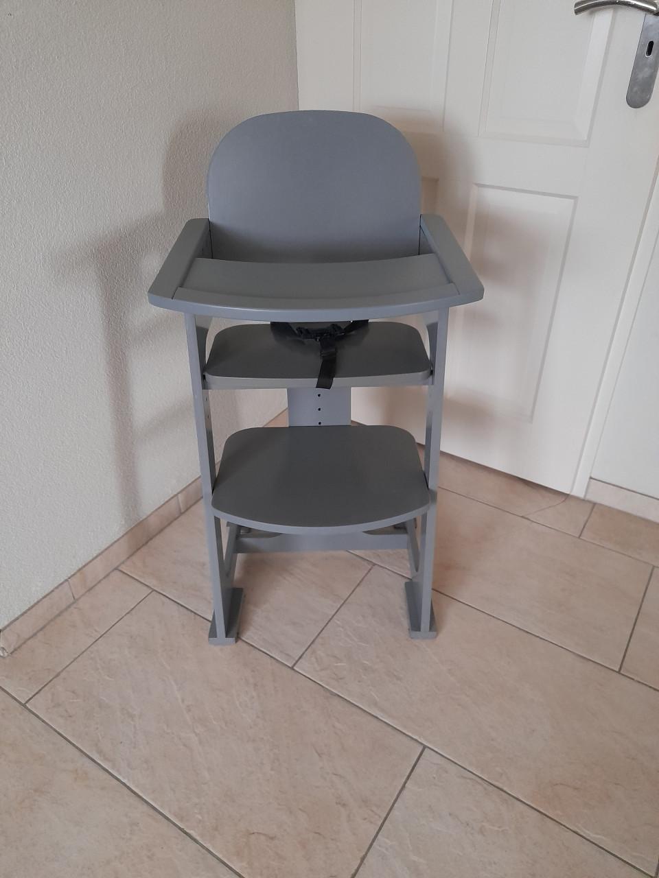 Meegroeistoel / Kinderstoel ( in goede staat )