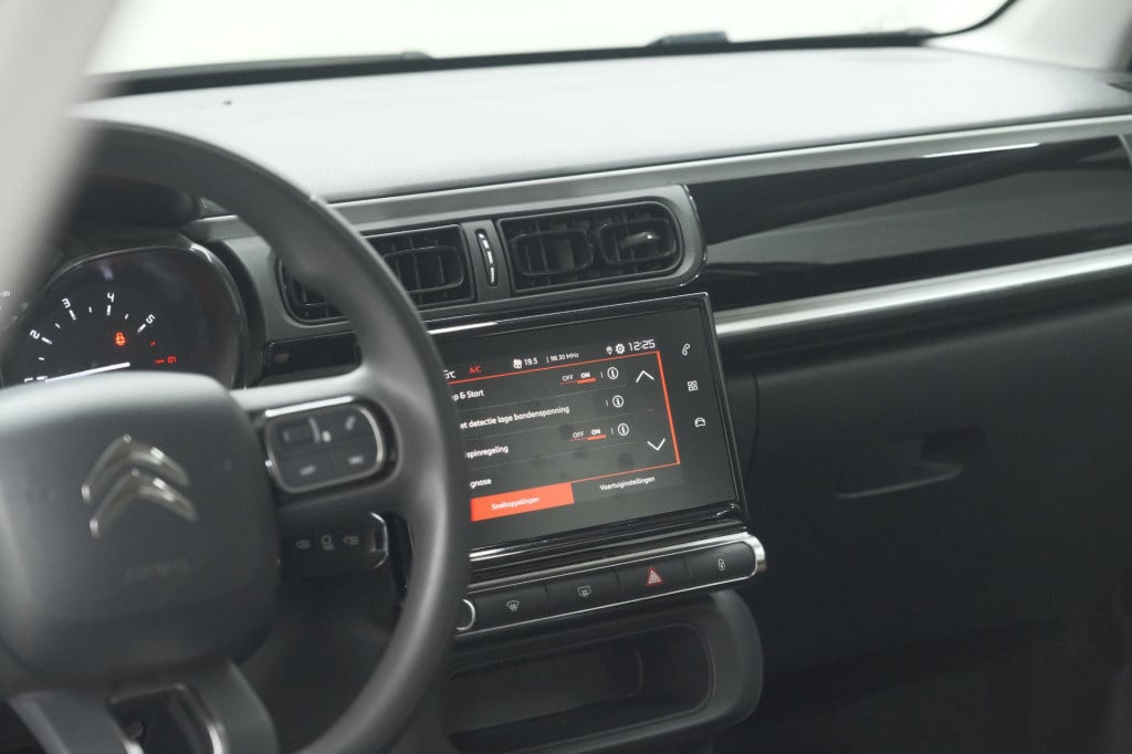 Citroen C3 puretech 82 s&s business | trekhaak | apple carplay | climate co