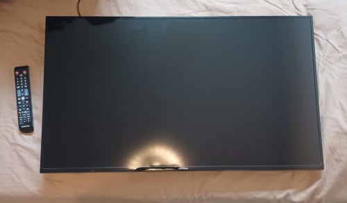 Samsung 40 inch full HD smart tv