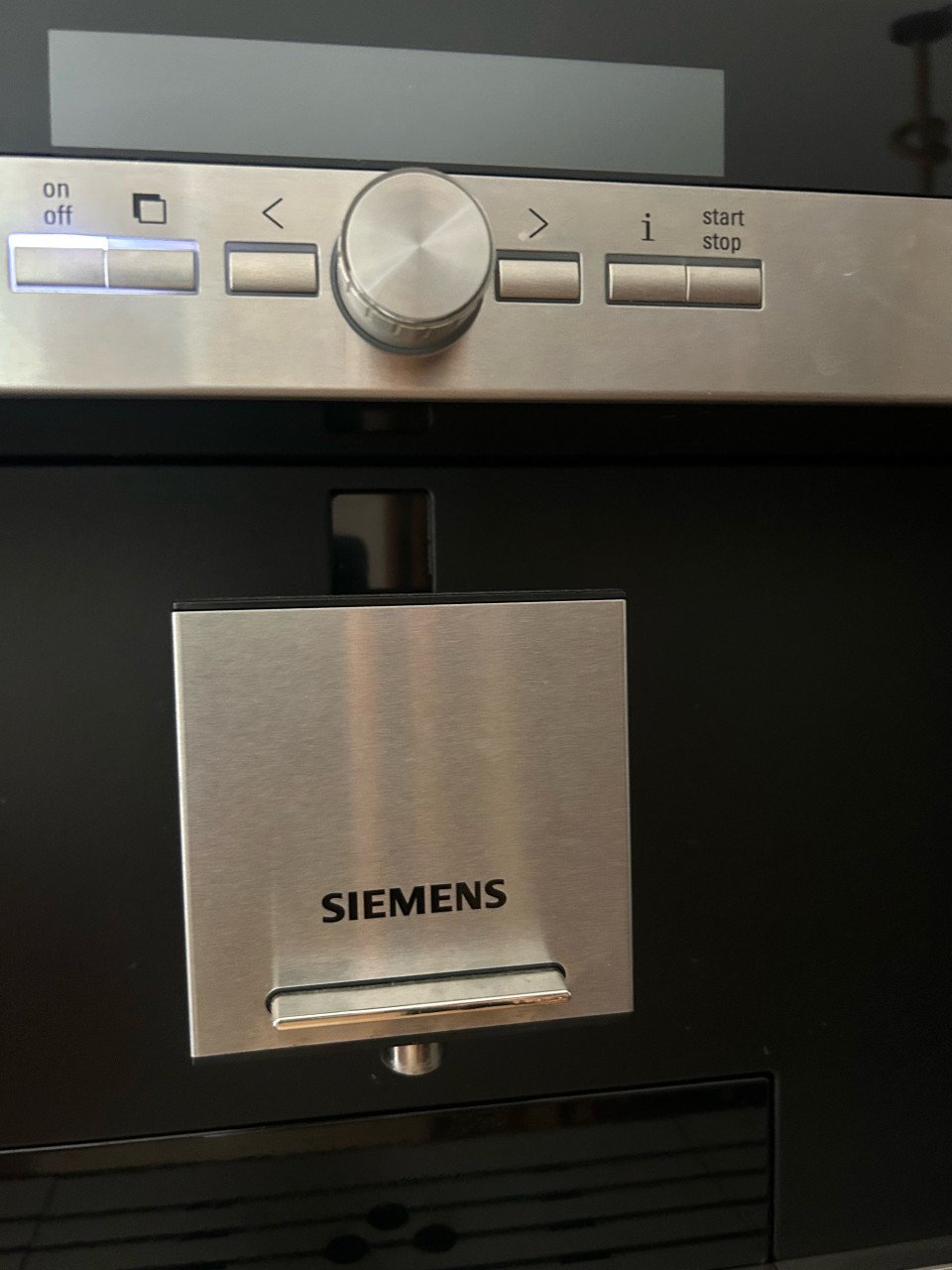 Siemens inbouw koffiemachine TK76K572
