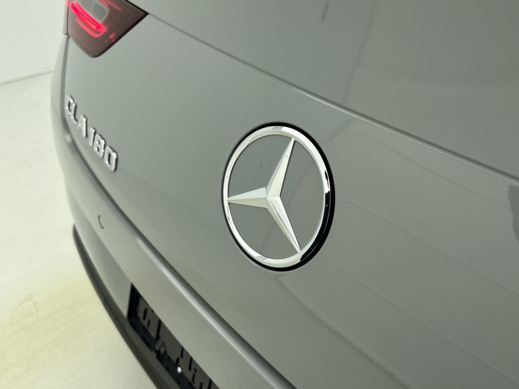 Mercedes-Benz Cla 180 business solution amg | amg line plus pakket | antidi