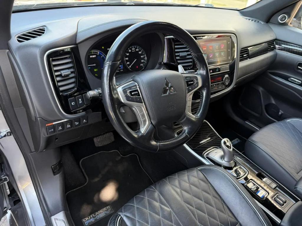Mitsubishi Outlander 2.4 phev instyle panoramadak|trekhaak|1500kg trekgewic