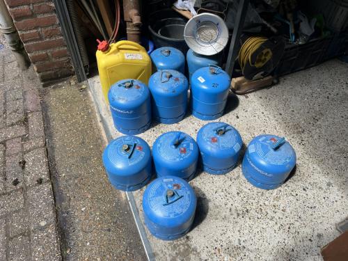Campingaz gasfles 904 en 907 Leeg