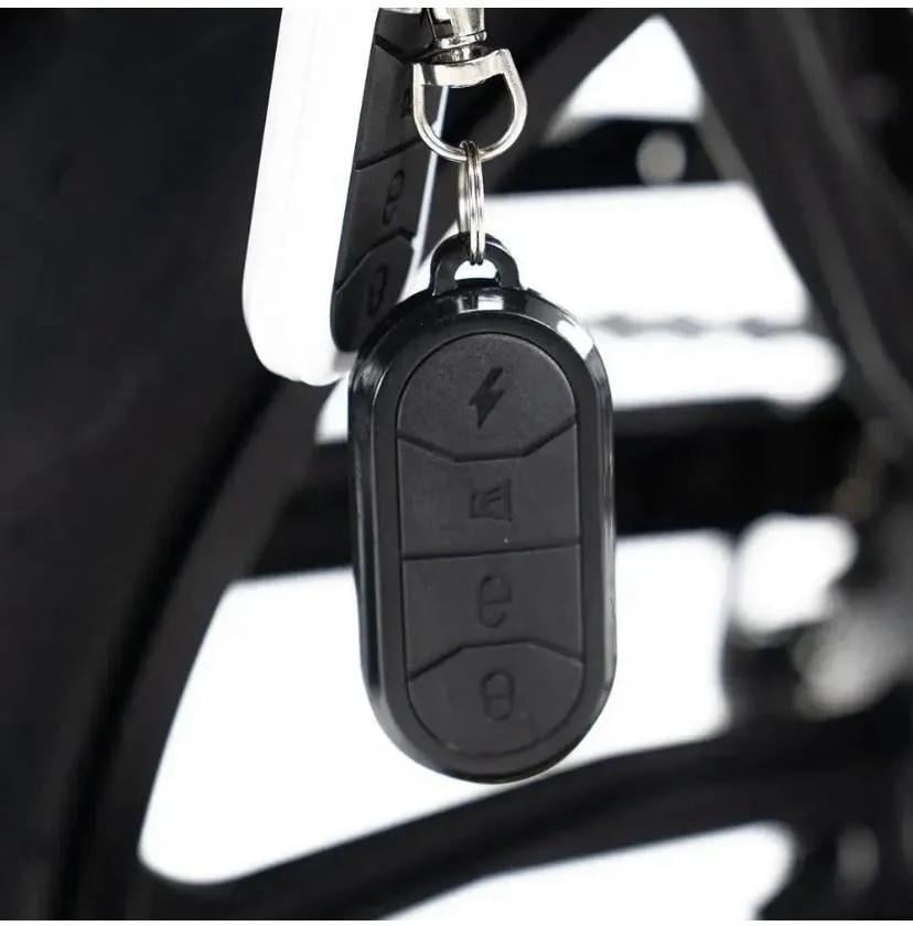 Nu bij Everywhere Mobility OUXI V8 GLOSSY BLACK OPENINGSAANBIEDING € 985,-