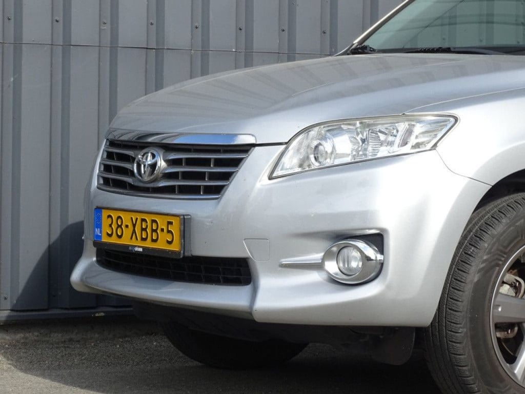 Toyota Rav4 2.0 vvti dynamic automaat | trekhaak | navi | bluetooth