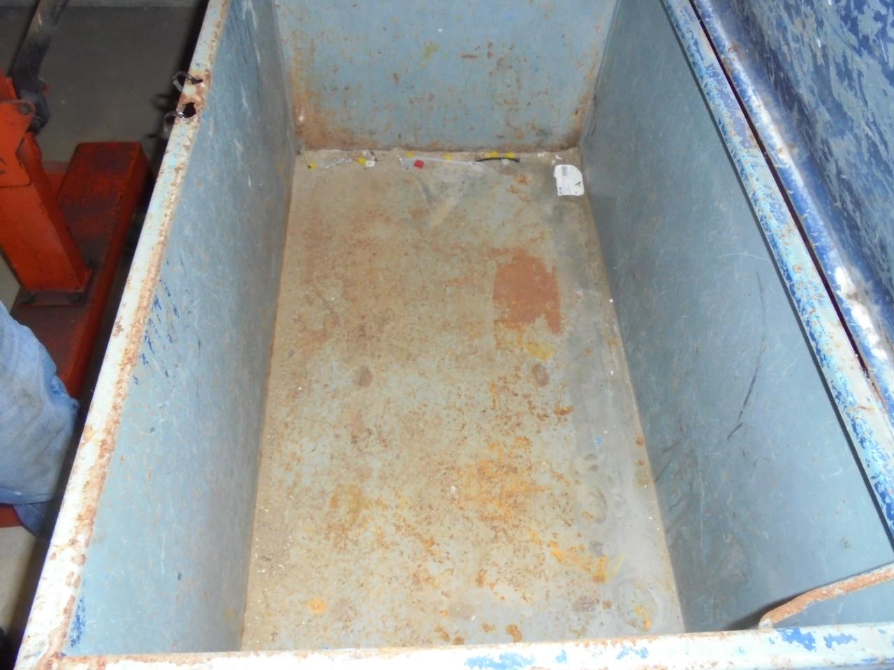 Stalen gereedschap kruiwagen bekend merk en handig op u bouw projecten