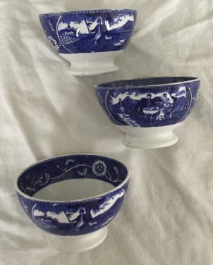 Onbeschadigd, 3 stuks spoelkommen Societe Ceramique Maestricht Tea drinker