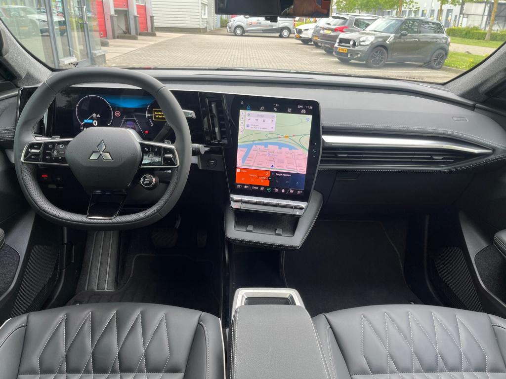 Mitsubishi Eclipse Cross instyle 87 kwh