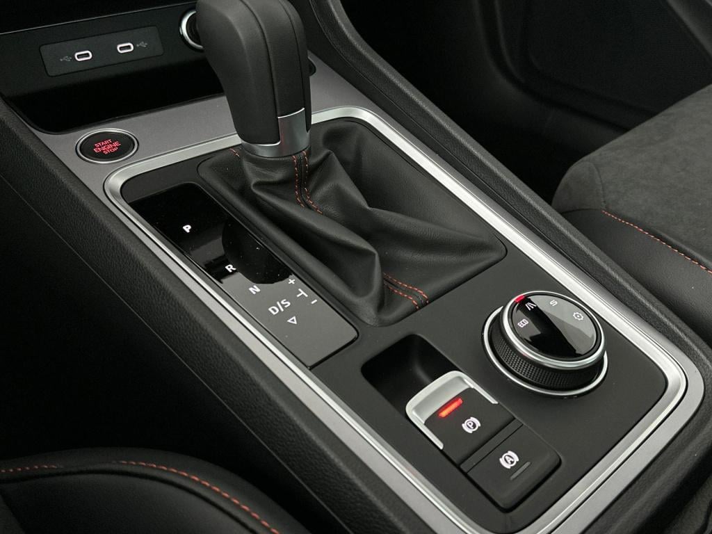 Seat Ateca fr business intense 1.5 tsi 110 kw / 150 pk suv 7