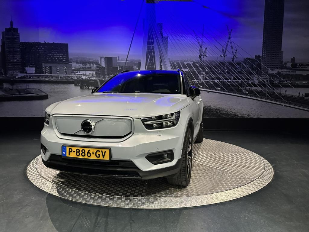 Volvo XC40 recharge pro *pano*harmankardon*360camera*