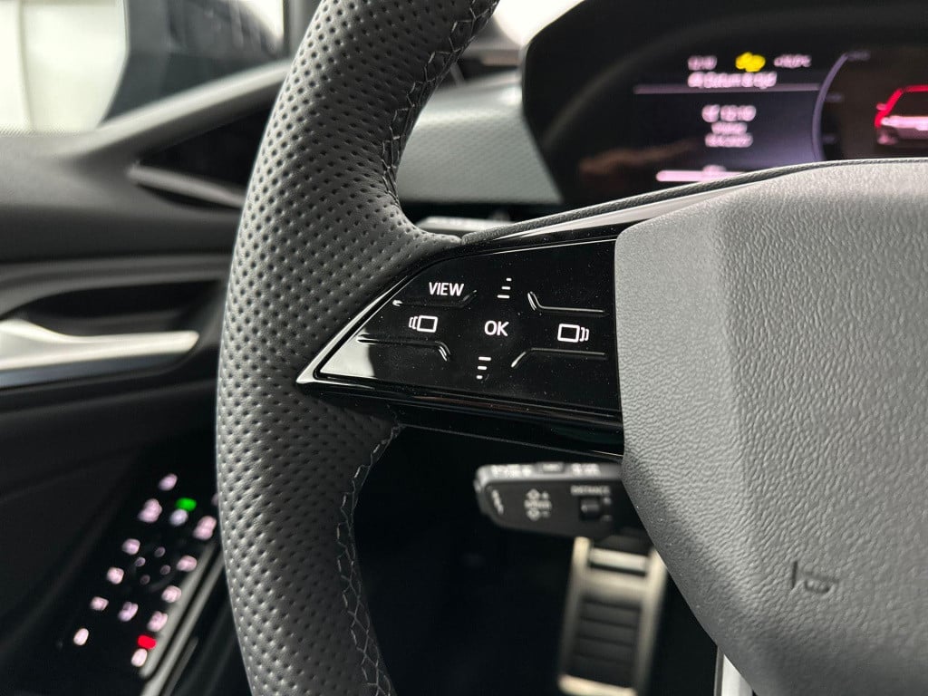 Audi A6 Avant E-tron s edition e-tron 100kwh 270 kw / 367 pk avant elek