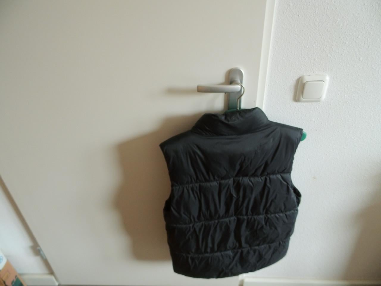 Bodywarmer van Raizzed maat 176.