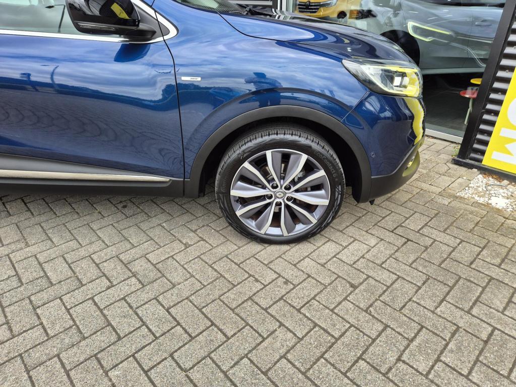 Renault Kadjar tce 130 bose camera + p-sensoren, dode hoek bewaking, bose a