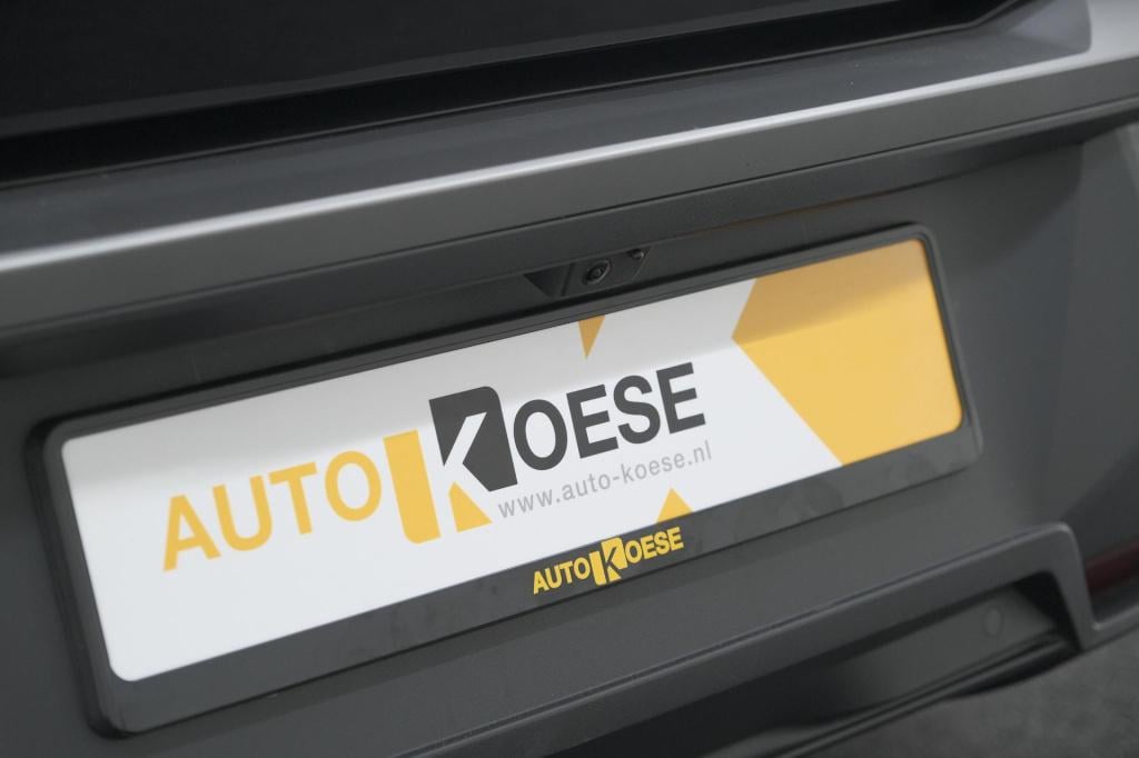 Peugeot 3008 1.2 hybrid 136 gt | camera | adaptieve cruise control | elektr