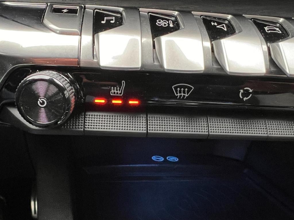 Peugeot 3008 1.6 hybrid4 300 gt, panodak, afn. trekhaak enz..