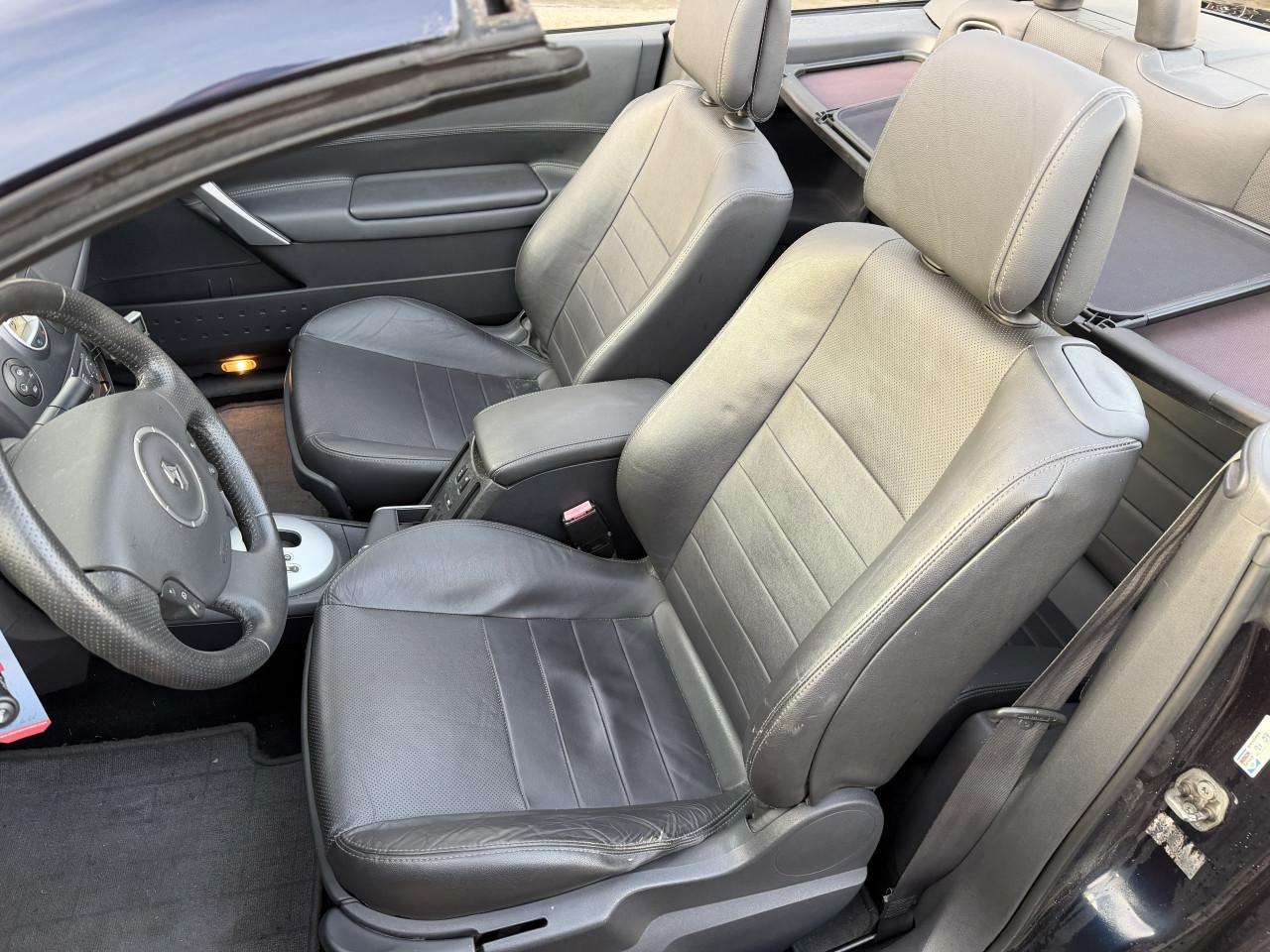 Renault Megane Coupe-Cabriolet 1.6-16V Tech Line NAP AUTOMAAT ! ! !