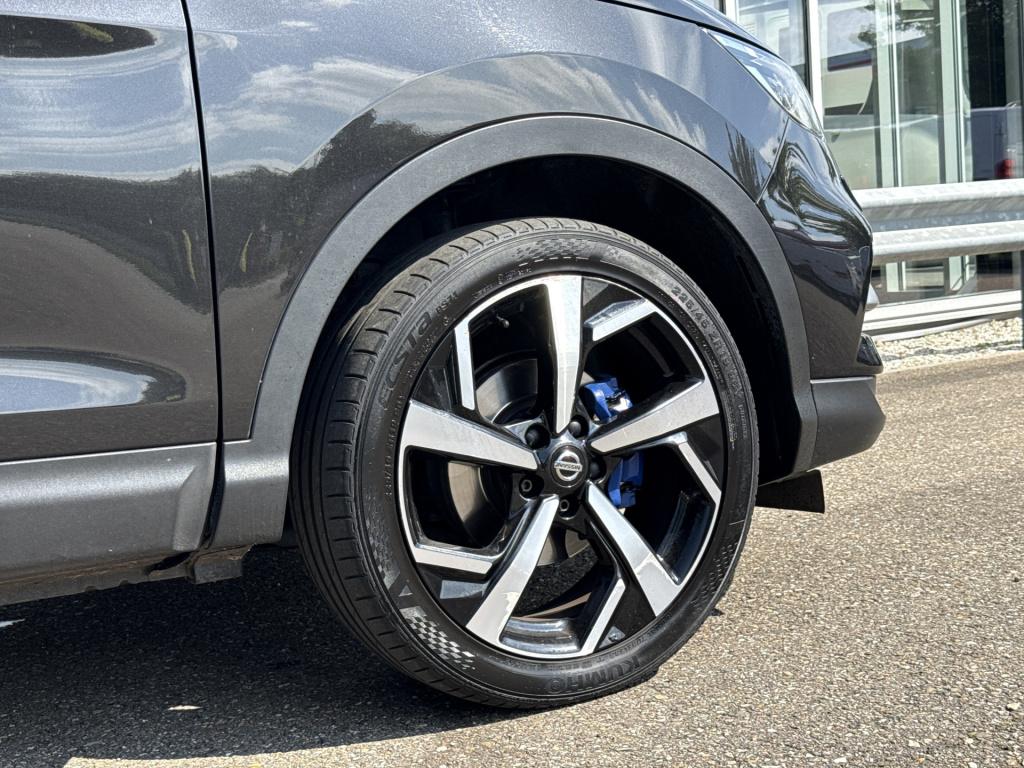 Nissan Qashqai 1.3 dig-t tekna | panorama | leder | 360 camera | stoelverw.