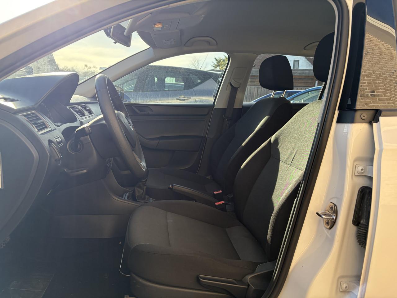 Skoda Rapid Spaceback 1.2 TSI Greentech Active 2016 107dkm Airco Navigatie