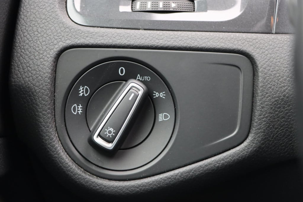 Volkswagen Golf 1.0 tsi comfortline business 115pk