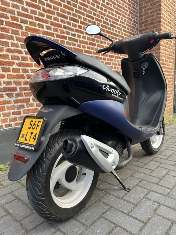 Peugeot Vivacity, brom