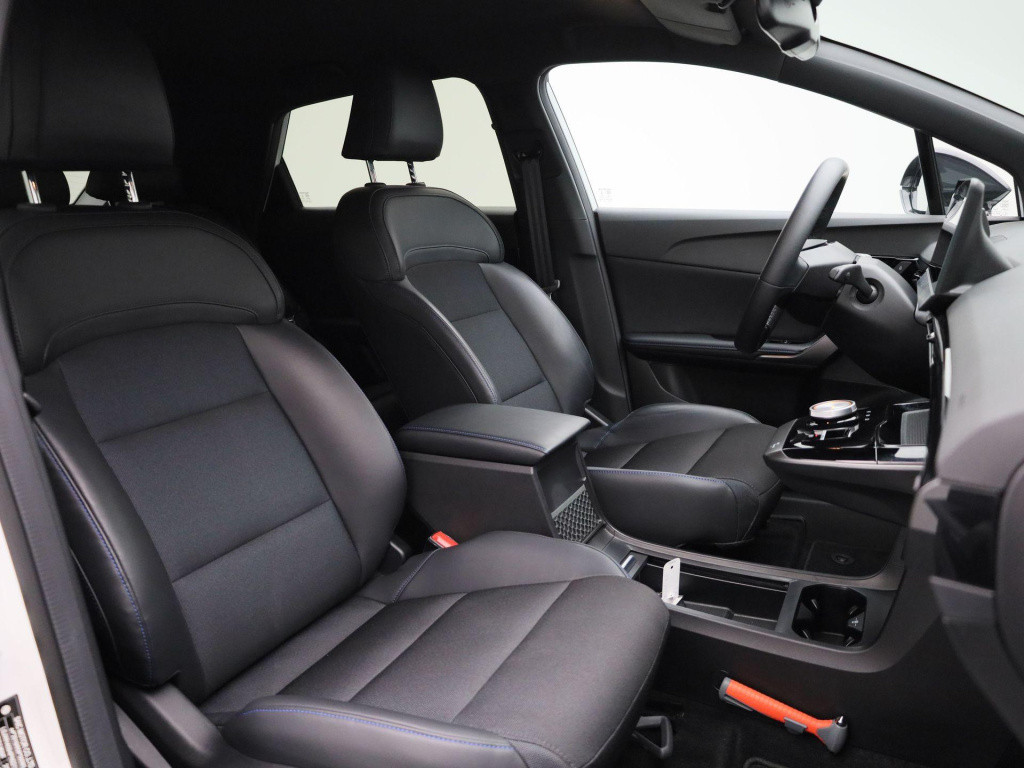 MG 4 luxury 64 kwh | navigatie | climate control | apple carplay / android 
