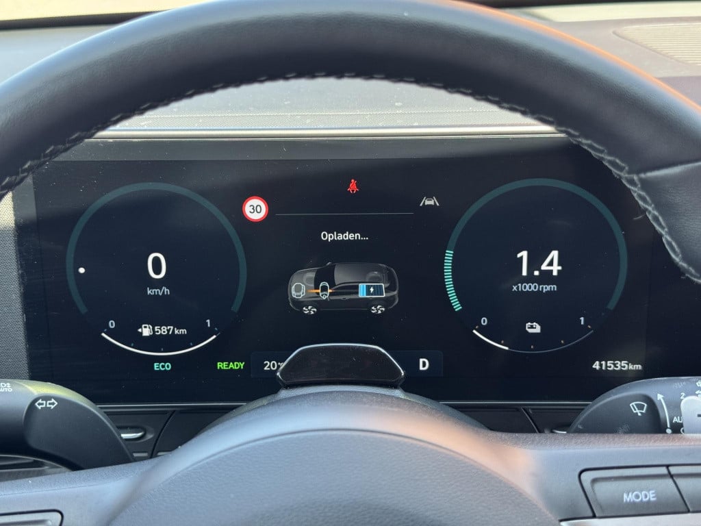 Hyundai Kona 1.6 gdi hev comfort smart | navigatie full-map | camera | stuu