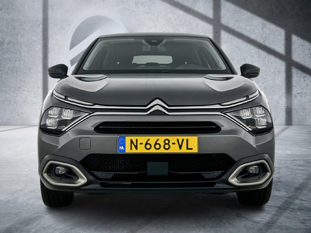 Citroen C4 130 pk feel pack | rijklaar | trekhaak | winter pack