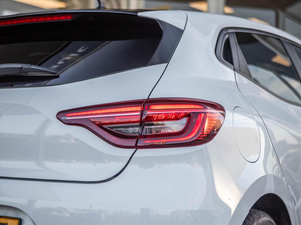 Renault Clio 1.0 tce 90 zen | parkeer camera | navi full map | airco | crui