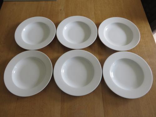 Borden  Glazen  Kop en schotel