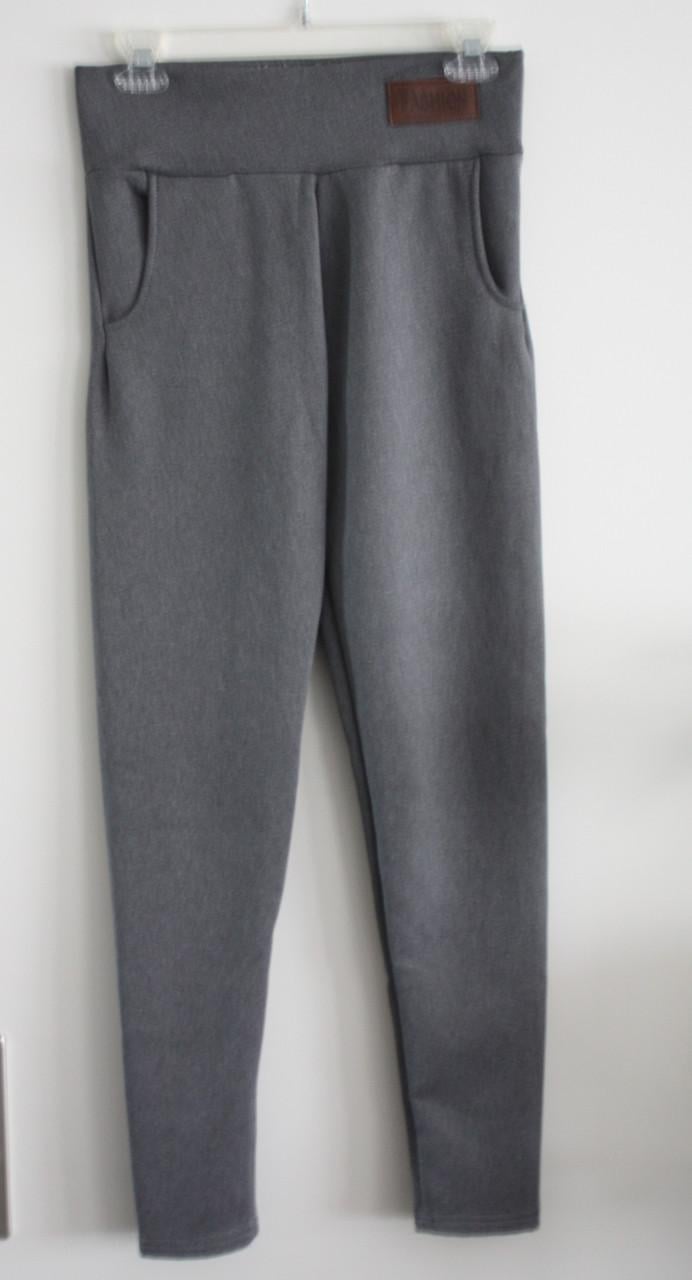 Grijze gevoerde legging met zakken   maat L