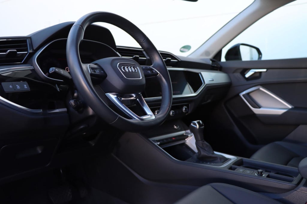 Audi Q3 sportback 35 tfsi business edition s-tronic 150pk