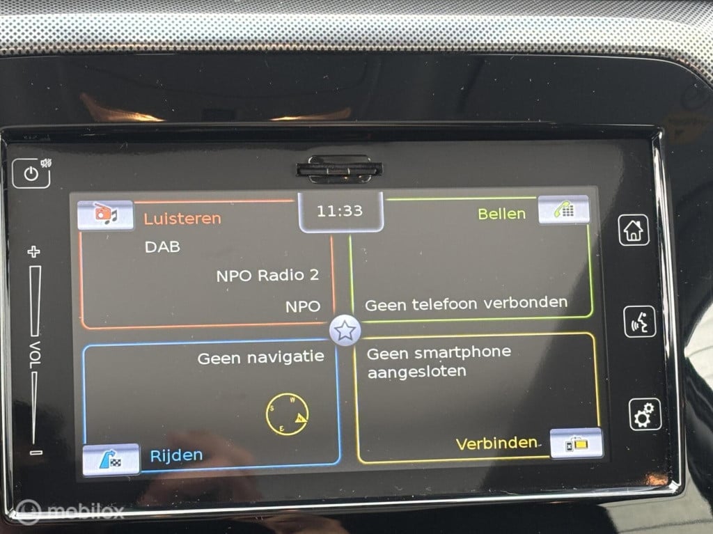 Suzuki Vitara 1.4 boosterjet style smart hybrid
