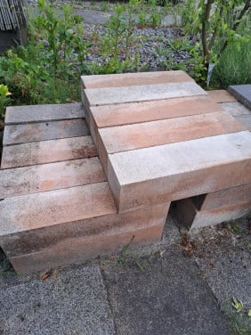 Betonnen (muur)blokken 25 stuks