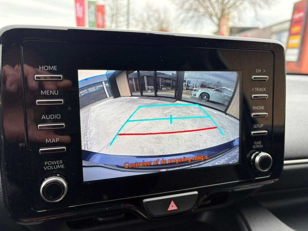 Toyota Yaris 1.5 hybrid dynamic