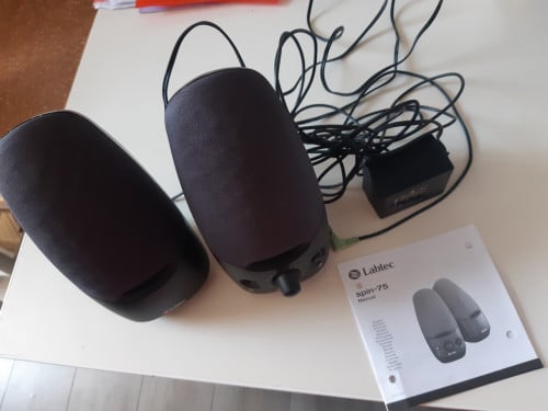 Labtec spin 75 speakers voor laptop pc bijvoorbeeld