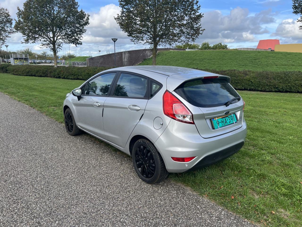 Sportieve Ford Fiesta uit 2017 met slechts 71.000 km, dealeronderhouden!