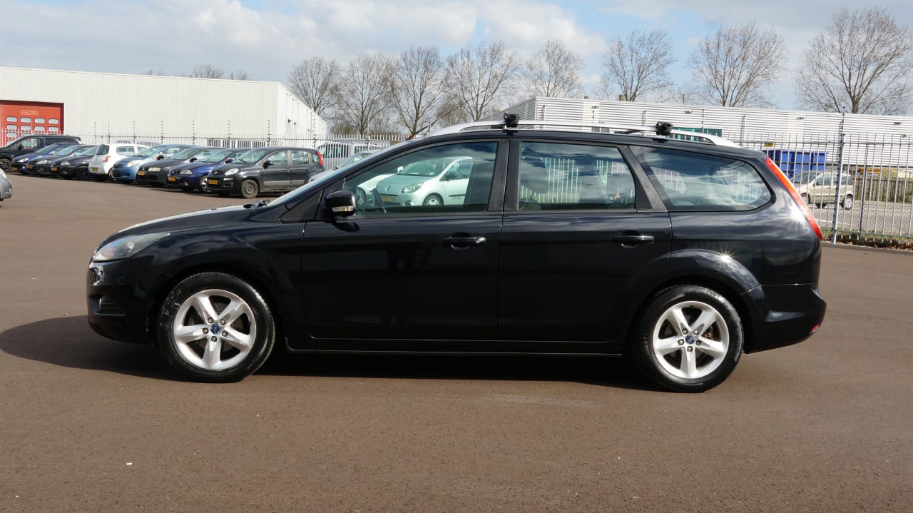 Ford FOCUS Wagon 1.6 Comfort Rijklaar