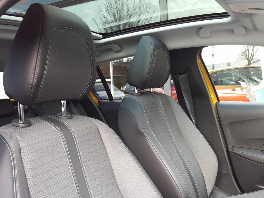 Peugeot 208 allure pack ev 50kwh 136pk 3-fase | navigatie | adaptieve cruis