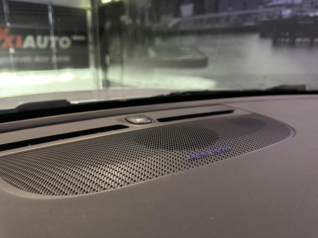 Volvo XC40 recharge pro *pano*harmankardon*360camera*