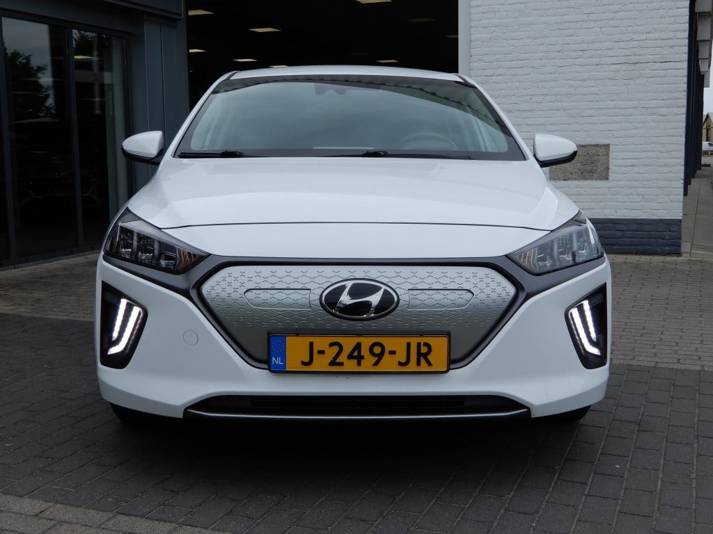 Hyundai Ioniq comfort ev 38 kwh | nl auto | incl.btw | facelift |