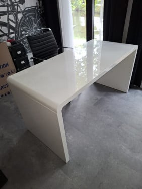 White Club office desk - Kare Design - wit