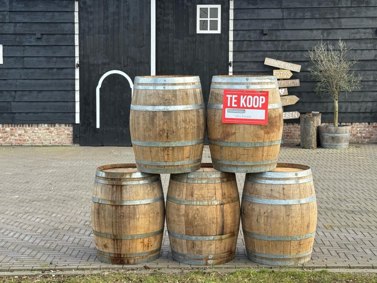 Eiken wijnvaten regenton te koop 250 liter