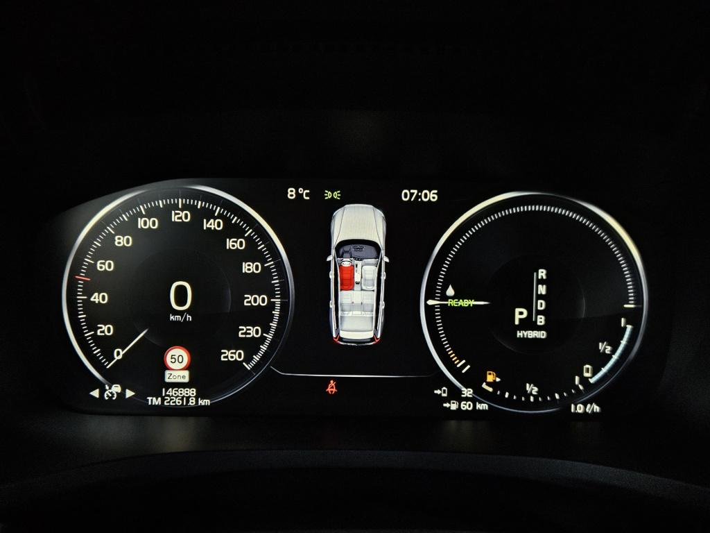 Volvo V60 2.0 t8 twin engine awd inscription | pano | elek. trekhaak