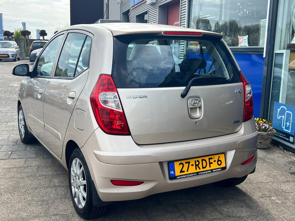 Hyundai I 10 1.2 i-motion cool, airco enz..