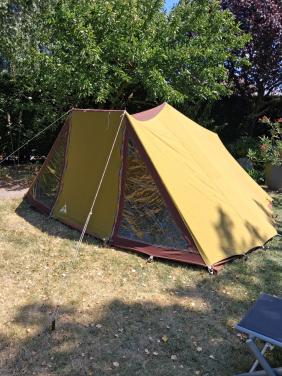 Tent, retro