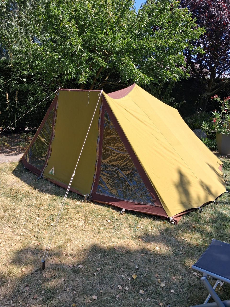 Tent, retro