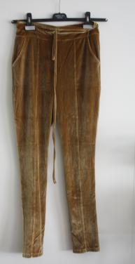 Bruine broek met stipjes maat 36