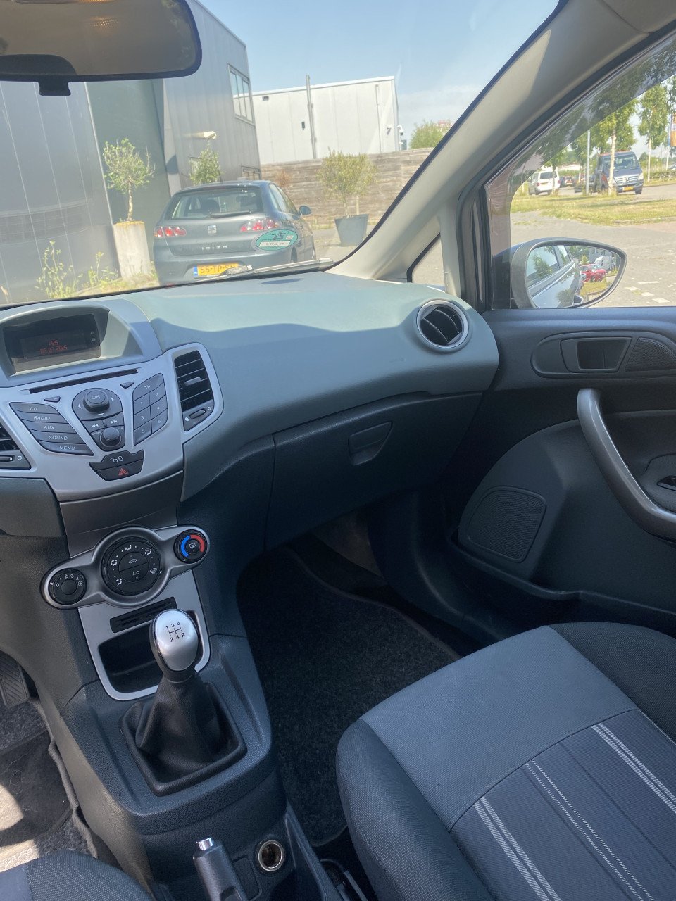 Ford Fiësta 1.25 44KW 5DR 2009 Grijs | NAP | NIEUWE APK!