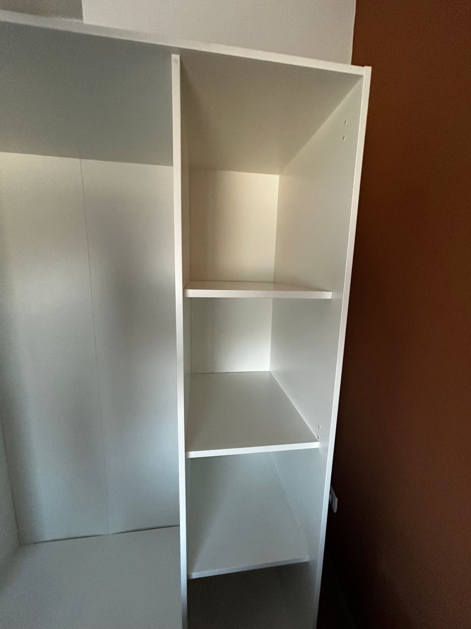 KLEPPSTAD Ikea kast (3 deurs)